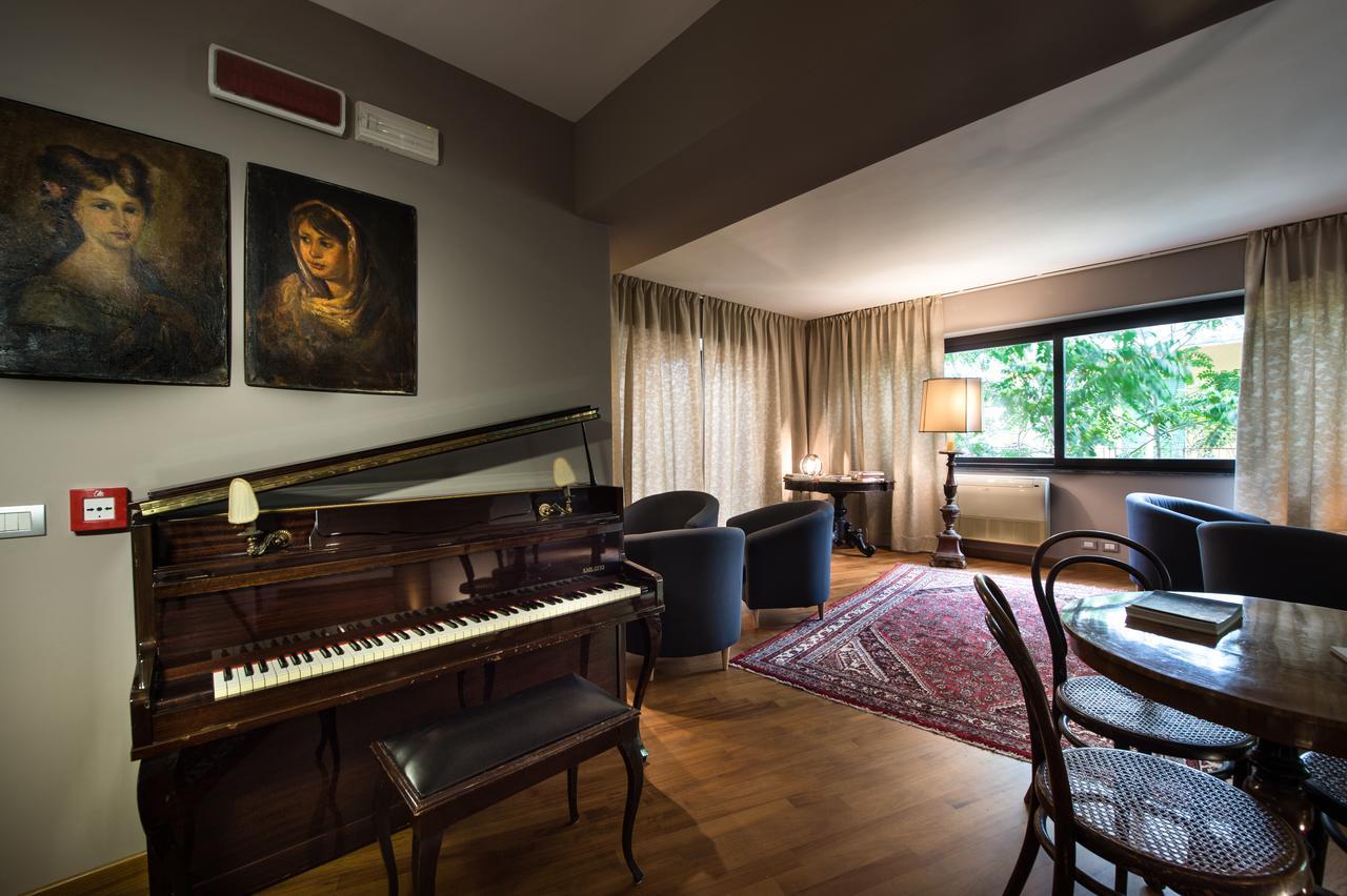 Residence Acqua Del Conte Месина Екстериор снимка